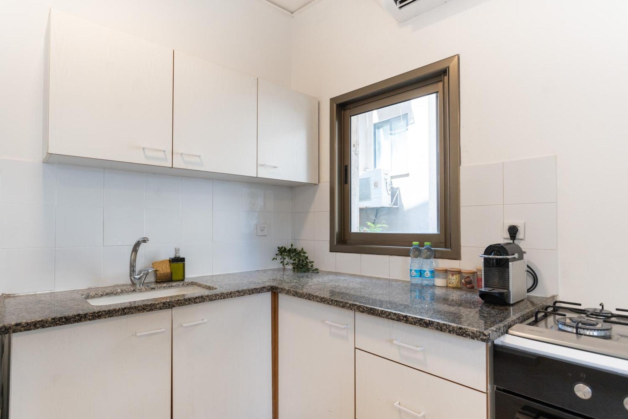 Eliezer Ben Yehuda Residence With Shelter 特拉维夫 外观 照片