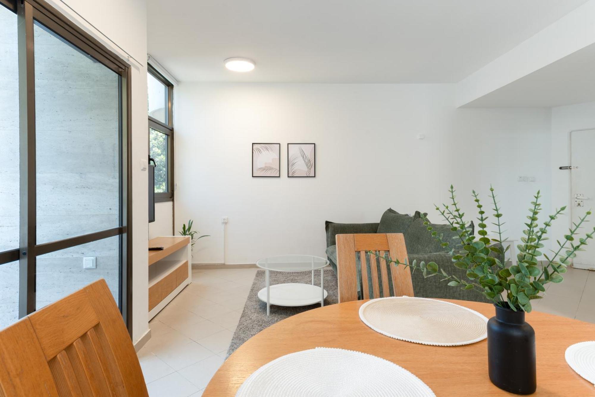Eliezer Ben Yehuda Residence With Shelter 特拉维夫 外观 照片